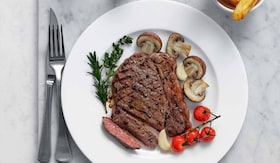 Einfach deliziös: Kochen mit dem AEG ProCombi Dampfbackofen