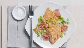 Mit dem AEG ProCombi Sous Vide Dampfgarer gelingen schwierige Fischgerichte jederzeit.