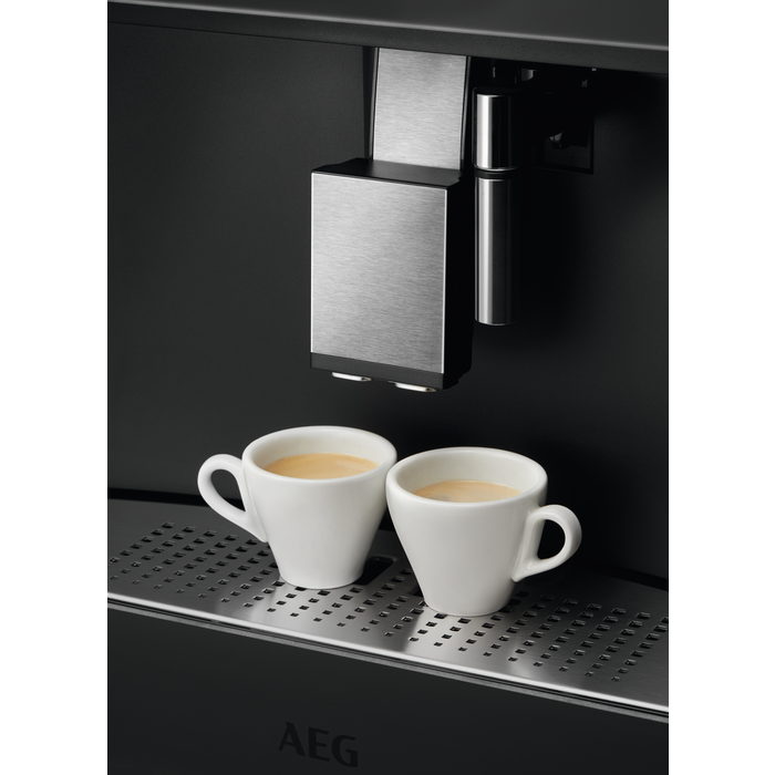AEG - Einbau-Kaffeemaschine - KKK884500M