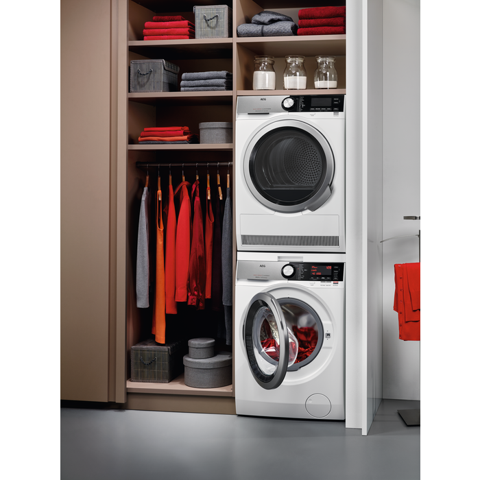 AEG - Frontlader - L8FE86693