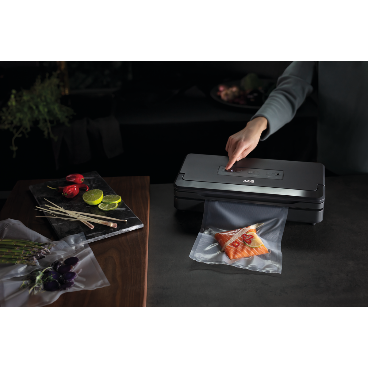 AEG - Vacuum Sealer - A6-1-6AG
