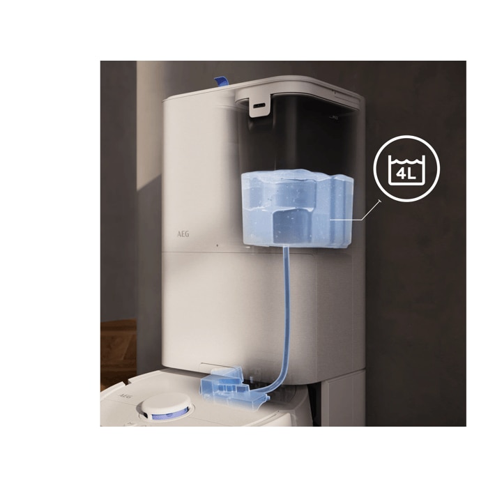 the 4L water tank automatically refills water in the robot after each cleaning session