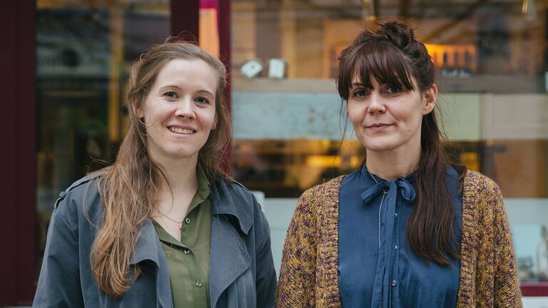 Die Damen von Culinary Misfits, nebeneinander stehend