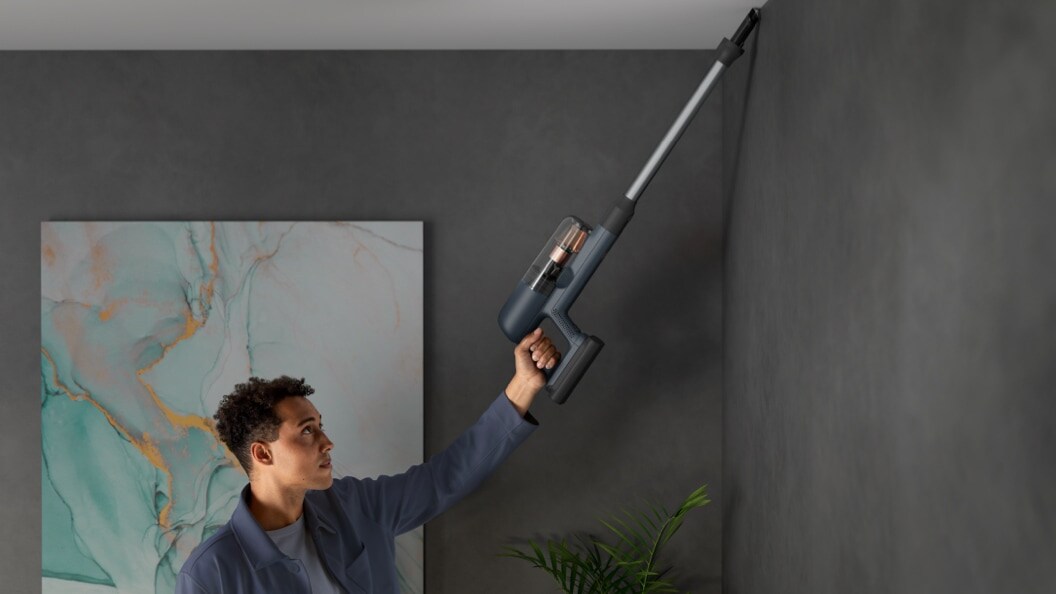 Staubsaugen von Wand und Decke